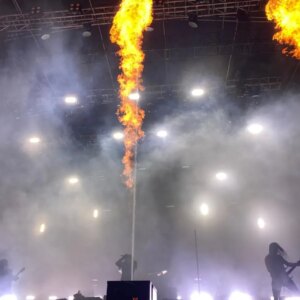 hayko cepkin yozgatta ilk konserini verdi D7cxC9ZY