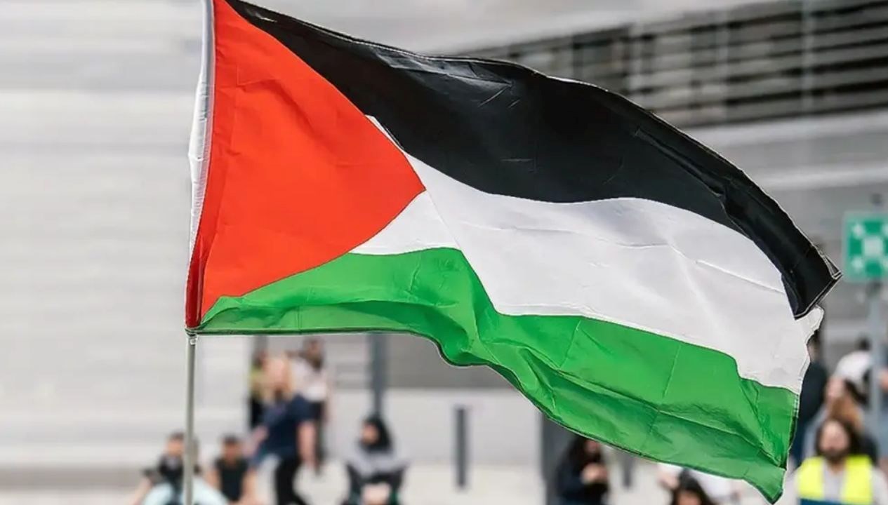 israil 355 futbolcuyu oldurdu PUXGwutA