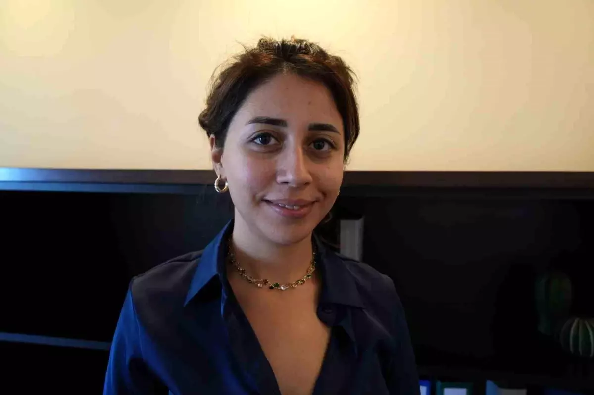 antalyada avukat trafikte siddete ugradi 66TMDVqj.jpg