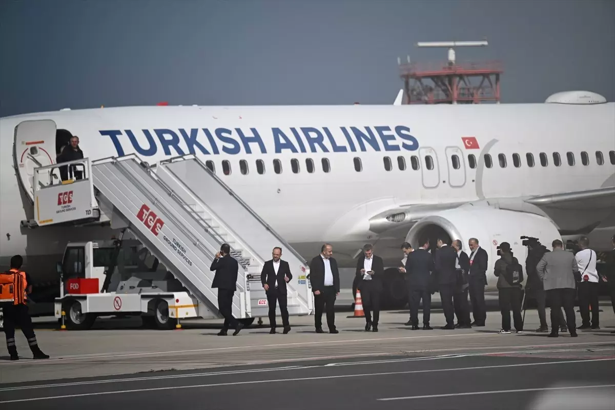 ozgurluk filosu koalisyonuactivistler istanbula dondu 7O1XANY2