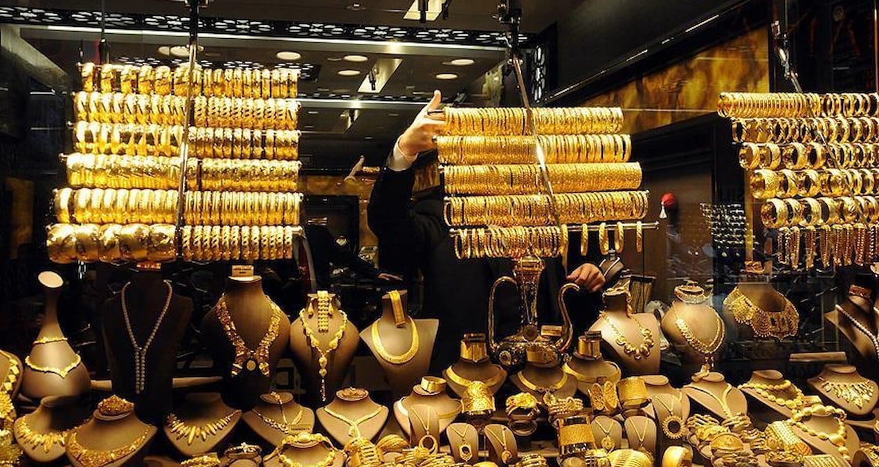 altin fiyatlarinda denge bozuldu uzmanlardan kritik seviye uyarisi 1k9Vmvun.jpg