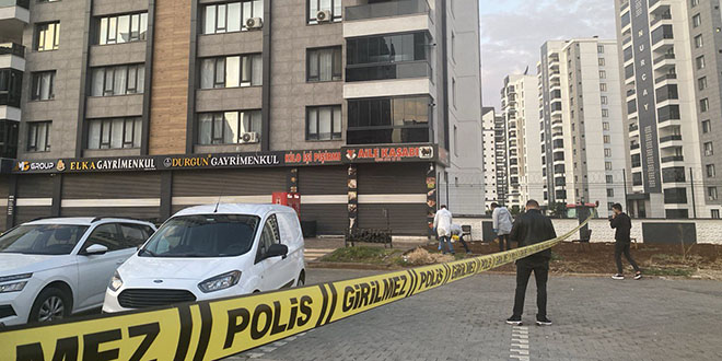 diyarbakirda iki grup arasinda cikan silahli kavgada 2 kisi oldu JGQLuZtV.jpg