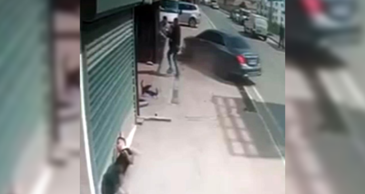 ‘Çocuğuna Tehditte Bulundu’ Diyerek Motosikletliye Aracıyla Çarptı