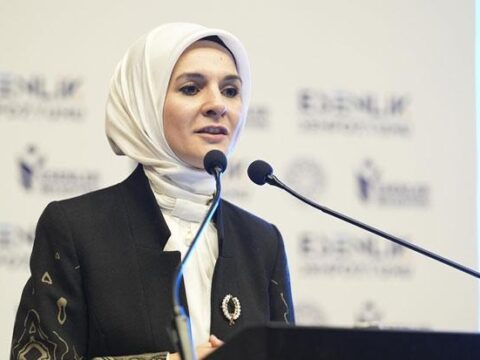 Bakan Göktaş: Aile değerlerini kaybeden Türkiye’nin sorunlarıyla hepimiz mücadele edeceğiz