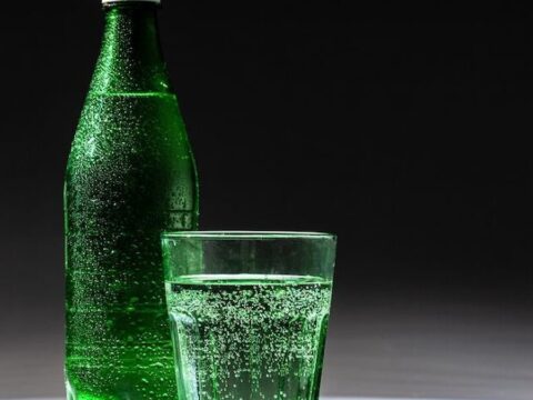 Maden suyunun yeşil şişede satılmasının sebebi ortaya çıktı